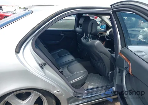 2004 Mercedes-Benz S 500 z USA, uszkodzony, nr VIN WDBNG75J04A421534